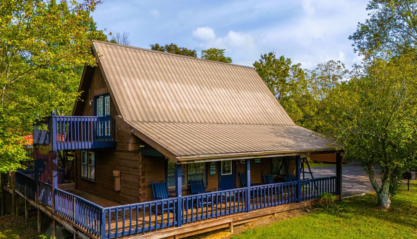 Leconte Nirvana Cabin