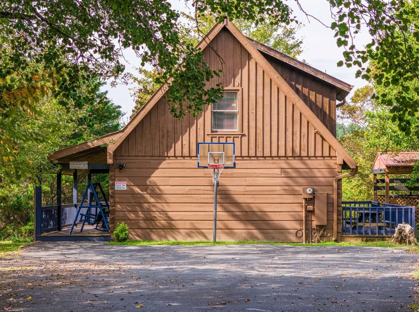 Cain Basketball Hoop
